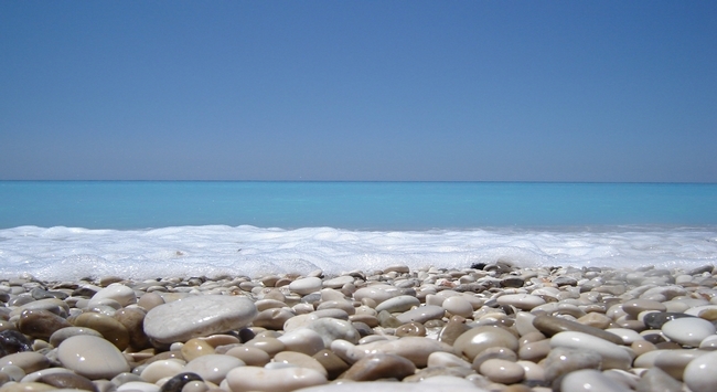 Αίθριος καιρός με ανέμους