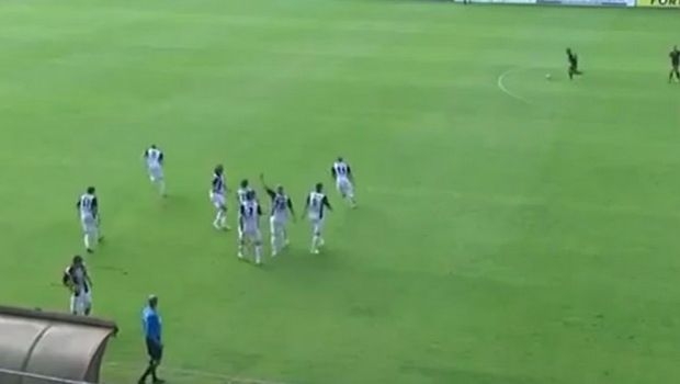 Σκόραρε ενώ οι άλλοι ακόμη πανηγύριζαν! (vid)