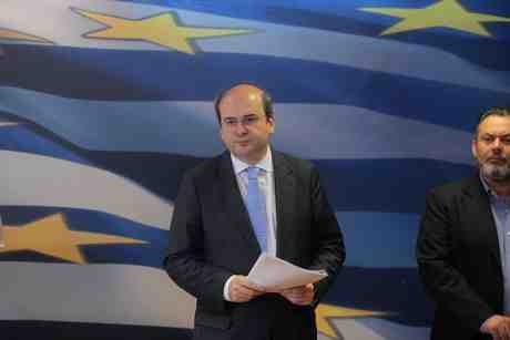 Χατζηδάκης: Είχα σκεφτεί να παραιτηθώ δύο φορές