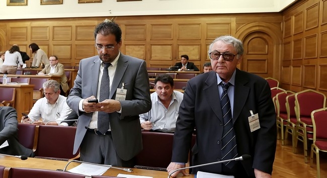 Στην Ολομέλεια ο Στράτος
