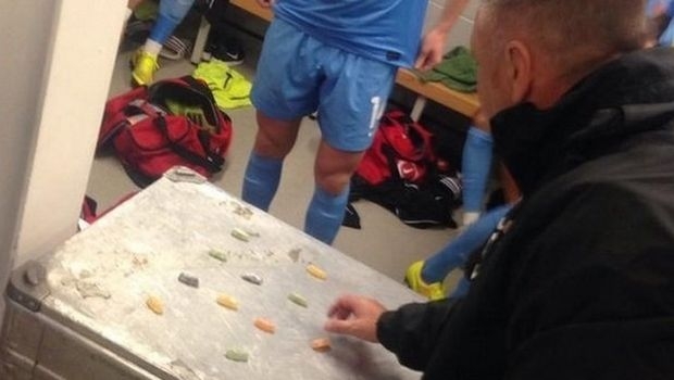 Ανάλυση αγώνα με… ζελεδάκια! (PHOTO)