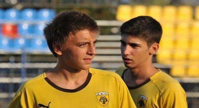 Από την Κ17 της ΑΕΚ στον Θεσπρωτό