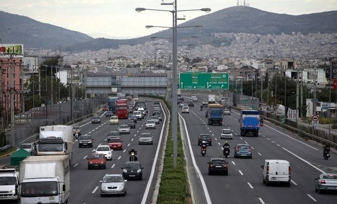 Βαριές καμπάνες για ανασφάλιστα οχήματα: Πρόστιμα, αφαίρεση άδειας – διπλώματος και φυλακή