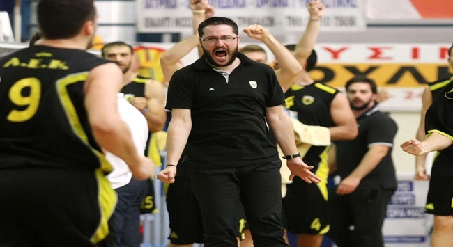 Χήνας: Η ΑΕΚ είναι μαγαζί γωνία
