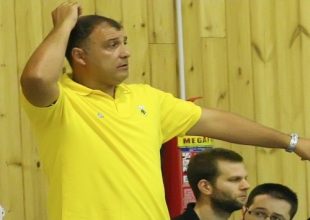 Χατζηελευθερίου: «Καλούμε τον κόσμο μας…»