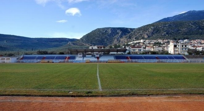 Αυτοψία στο γήπεδο του Φωκικού