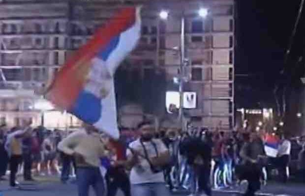 “Κάηκε” το Βελιγράδι (video)