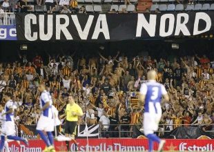 Έρευνα για ναζιστικά συνθήματα στο Μεστάγια