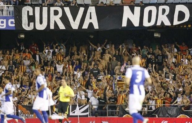 Έρευνα για ναζιστικά συνθήματα στο Μεστάγια