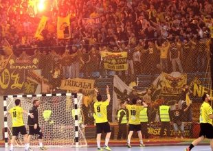 Γνωρίζει ότι χρωστάει και θέλει να ξεπληρώσει