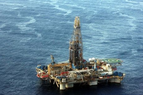 Ψηφίστηκαν οι πρώτες συμβάσεις για την εκμετάλλευση υδρογονανθράκων