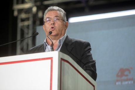 Κουτσούμπας: Ο λαός να μην παρακολουθεί ως απλός θεατής, αλλά να γίνει ο ίδιος πρωταγωνιστής