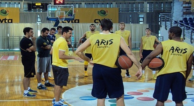 Πλήρης ο Άρης κόντρα στην ΑΕΚ