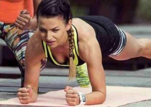 Η super-fit κυρία Λεβαντόφσκι