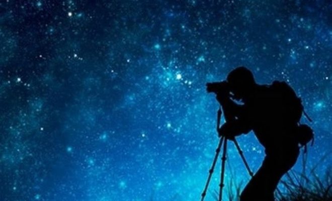 Βροχή από πεφταστέρια κορυφώνεται την Τρίτη