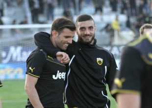 «Η ΑΕΚ δεν έχει ανάγκη κανέναν. Μπορεί να κερδίσει τους πάντες μόνη της»