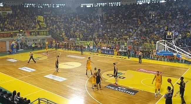 Μόνο περηφάνια για τη Βασίλισσα