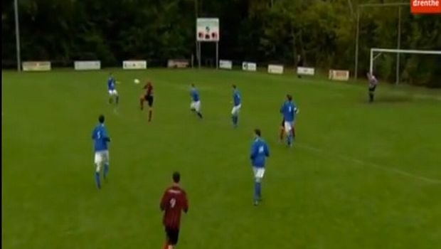 Πήγε για ψαλίδι και… κόπηκε (vid)