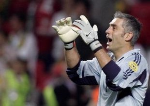 Νικοπολίδης: “Να γίνει η Εθνική πάλι οικογένεια”