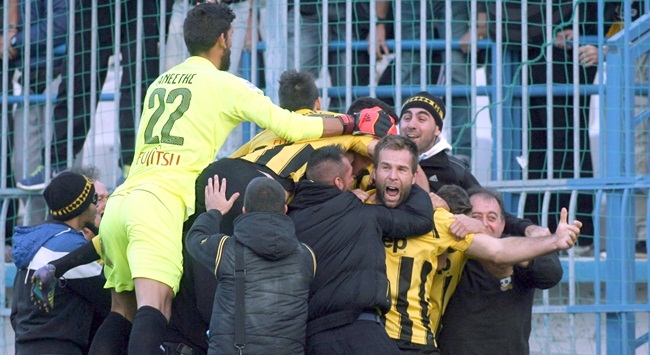 Ανέστης: «Πολλά συγχαρητήρια σε όλους» (pic)