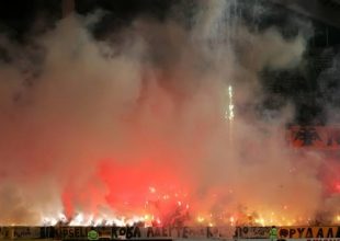 Έρευνα: Αναξιόπιστο, μεροληπτικό και βίαιο το ελληνικό ποδόσφαιρο