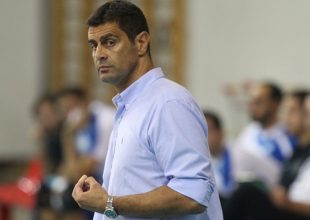 Καζάζης: «Δεν υποτιμούμε την ΑΕΚ»
