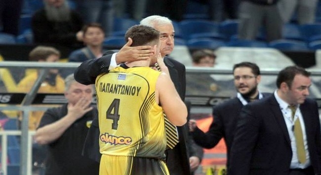Τα… γκάζια και η αγκαλιά