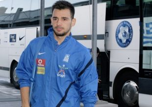 Mε Νίνη κόντρα στην ΑΕΚ