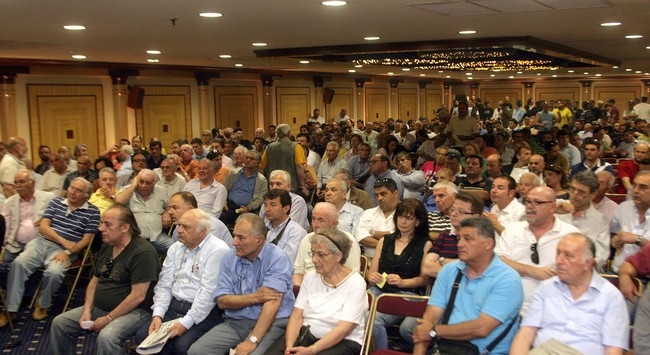 Έρχονται, «διαλύουν» και φεύγουν σαν κύριοι