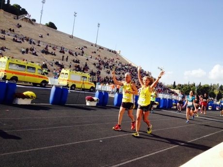 Εντυπωσιακές εικόνες από τον 32ο Μαραθώνιο της Αθήνας