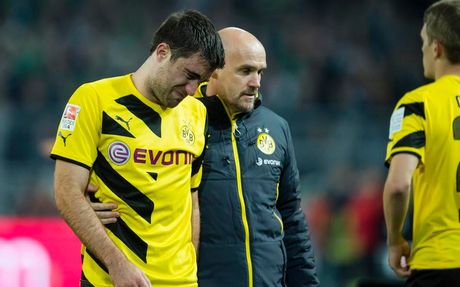 Αγωνία με Σωκράτη στην Εθνική… Αγωνία με Σωκράτη στην Εθνική…