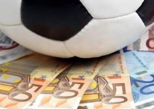Διώκεται μεγαλοπαράγοντας για την εγκληματική οργάνωση στο ποδόσφαιρο!
