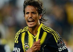 Άλβες: “Προσηλωμένος στην Φενέρ”