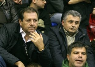 Είδε το φιλικό της ΑΕΚ ο Αγγελόπουλος