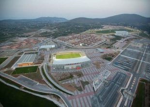 Τρεις στην κούρσα για τον ιππόδρομο στο Μαρκόπουλο