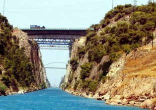 Στα χέρια αστυνομικών της ΔΙΑΣ 52χρονος για κατοχή ναρκωτικών και λαθραίου καπνού