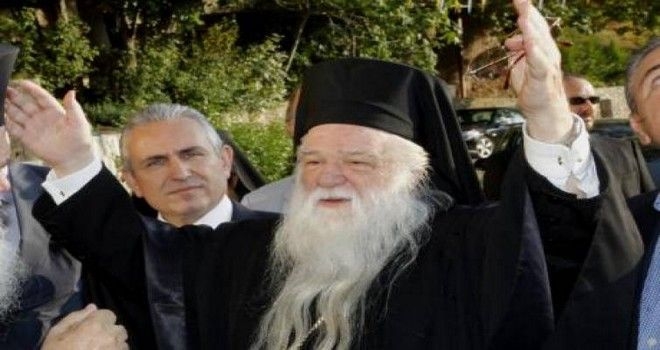 Ο Μητροπολίτης Αμβρόσιος αντιδρά στον πολιτικό όρκο του Αλέξη Τσίπρα