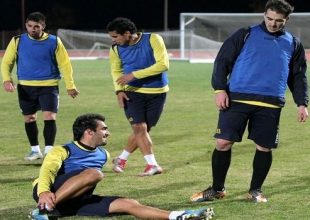 Νέες διαπραγματεύσεις με Λεάλ
