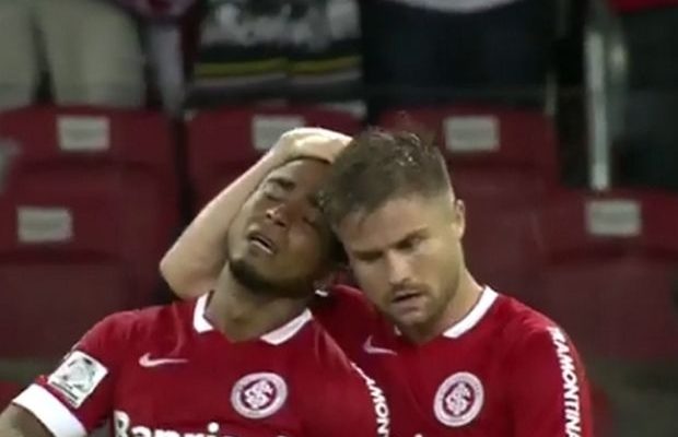 Σκόραρε και έβαλε τα κλάματα