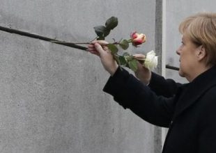 Η Μέρκελ επιμένει στη λιτότητα μια μέρα πριν το Eurogroup