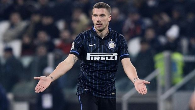 Διώχνει Ποντόλσκι, παίρνει Λαβέτσι