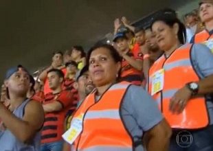 Μητέρες χουλιγκάνων ως stewards σε ντέρμπι μίσους