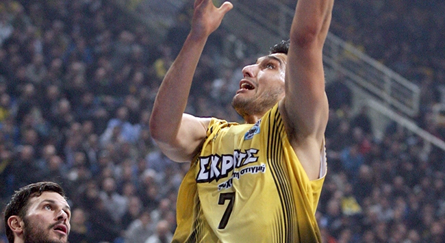 Κασελάκης: «Κοιτάμε την προσπάθεια»