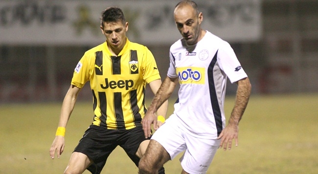 Άπαντες παρόντες πλην ενός Άπαντες παρόντες πλην ενός