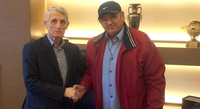 Μαρκαριάν: “Πιστεύουμε όλοι την Ελλάδα” Μαρκαριάν: “Πιστεύουμε όλοι την Ελλάδα”