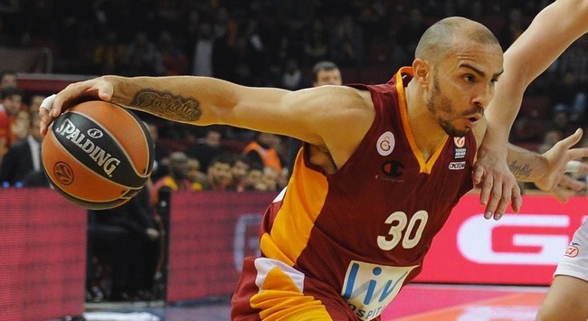 Επαναπατρίζεται ο Αρόγιο