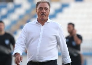 Μαντζουράκης: «Χρειάζεται ενίσχυση η ΑΕΚ»