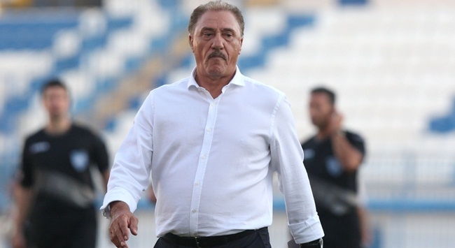 Μαντζουράκης: «Χρειάζεται ενίσχυση η ΑΕΚ»