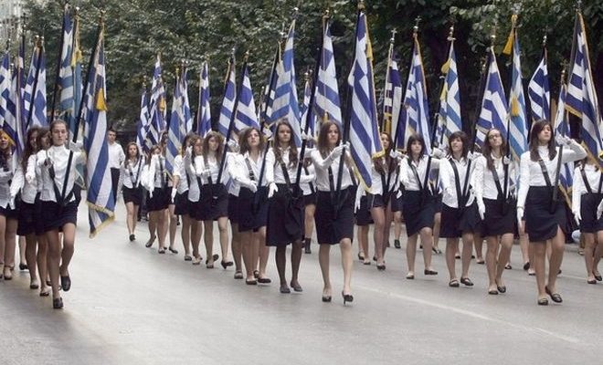 Στρατιωτική παρέλαση στην Αθήνα με αυστηρά μέτρα της Τροχαίας