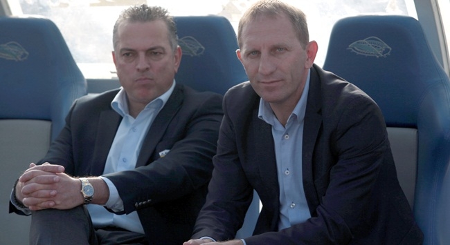Μίλησε με Λούκα, Κρισιούμα και μάνατζερ